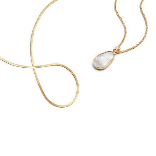 Fine Mother Of Pearl Layering Set 18ct Gold Plate