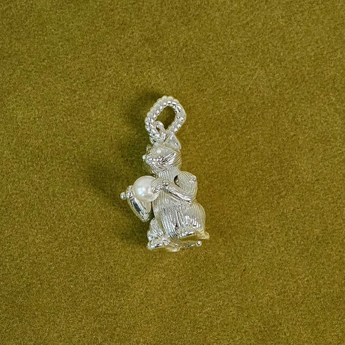 Shrimps Cat Pearl Charm Silver Plate