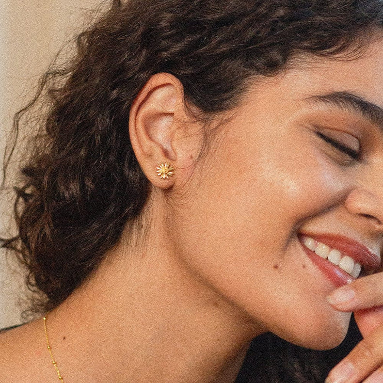 The Original Daisy Layering Set 18ct Gold Plate