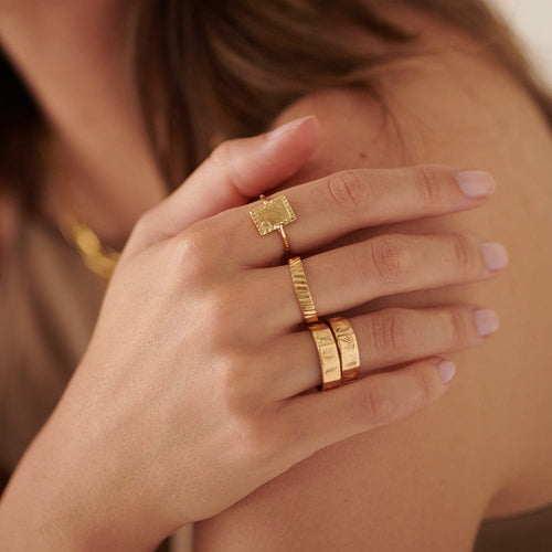 Estée Lalonde Sunburst Chunky Stacking Ring 18ct Gold Plate