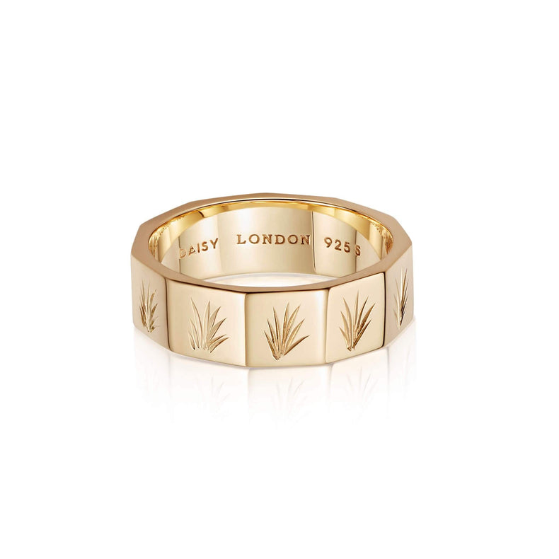 Engraved Geometric Band Ring 18ct Gold Plate recommended