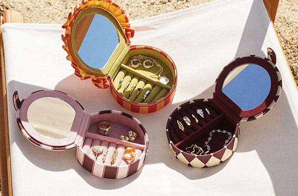 NEW: Compact Cases