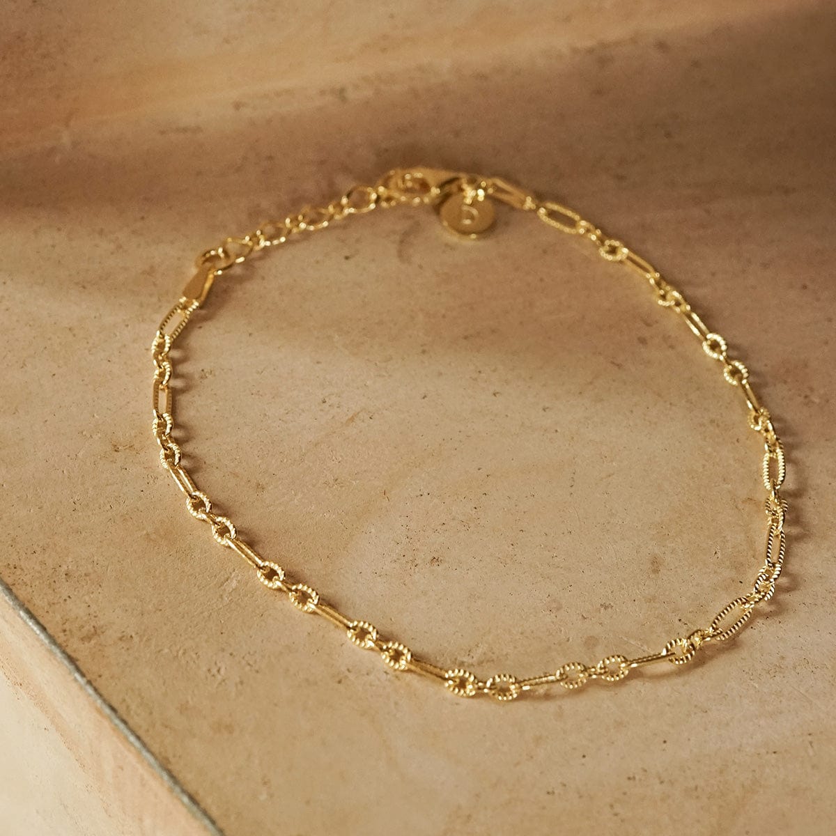 Apollo Chain Bracelet 18ct Gold Plate – Daisy London