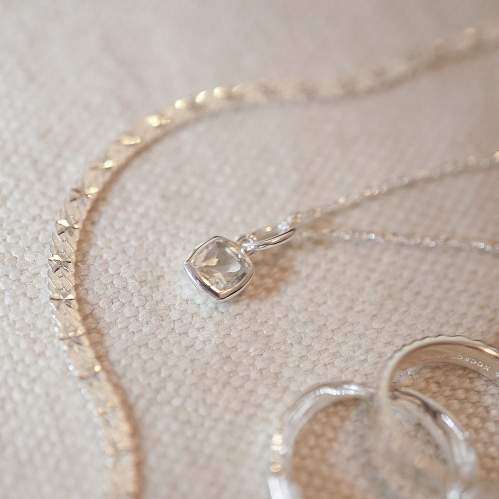 option: April White Topaz