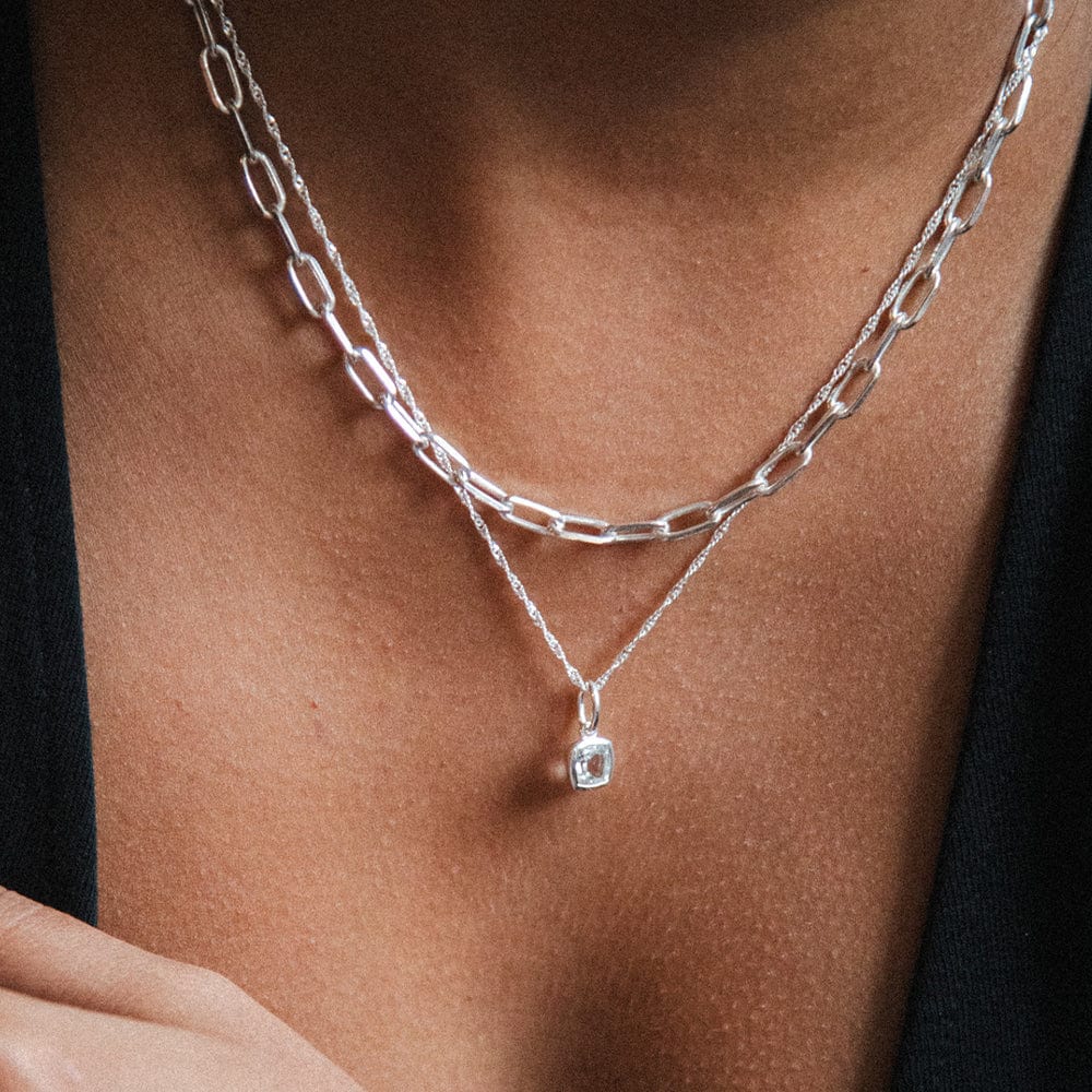 option: April White Topaz