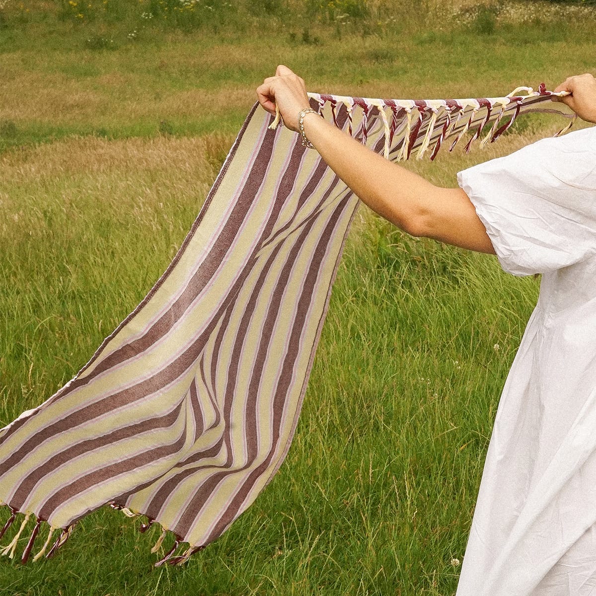Daisy Summer Throw