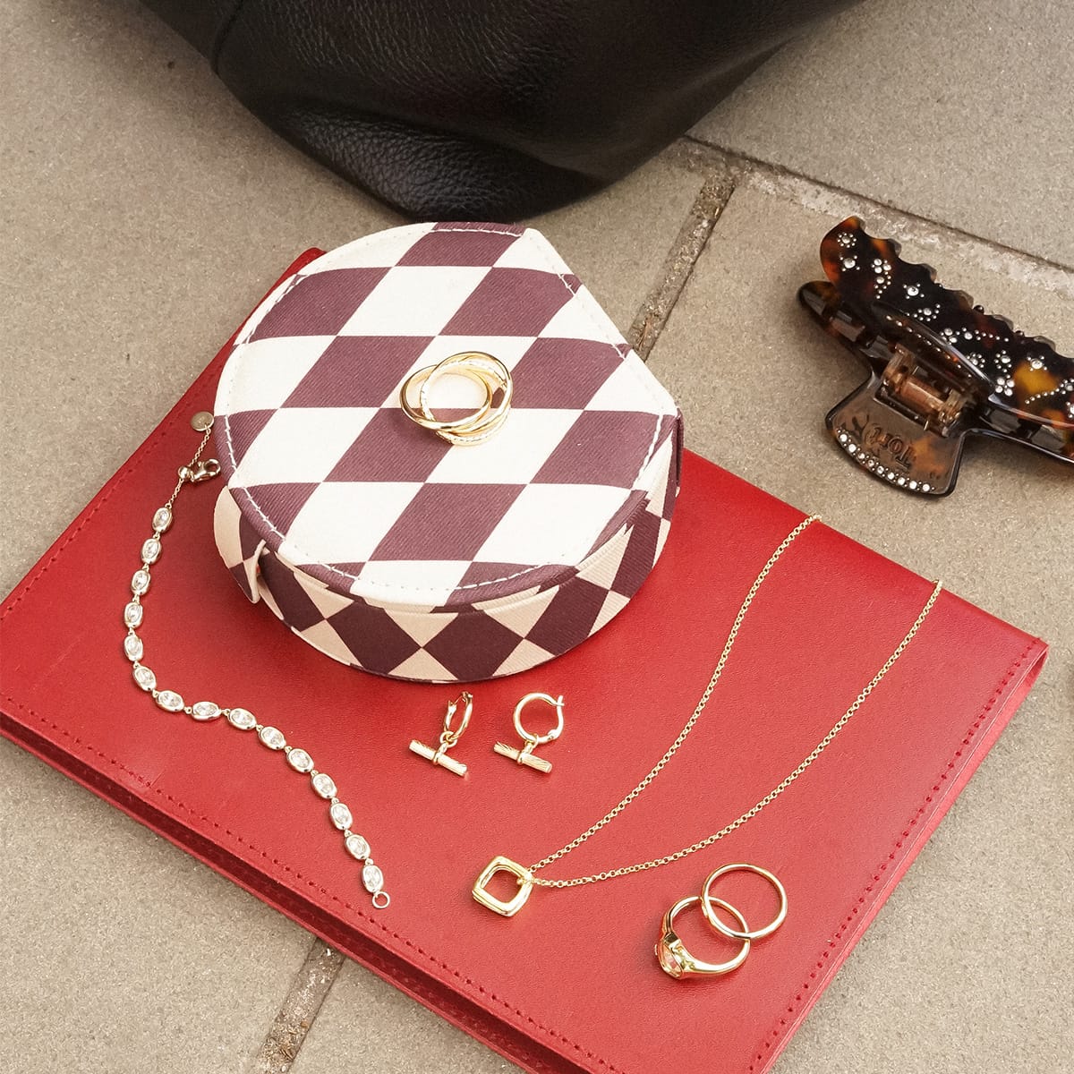 Estée Lalonde Compact Jewellery Case