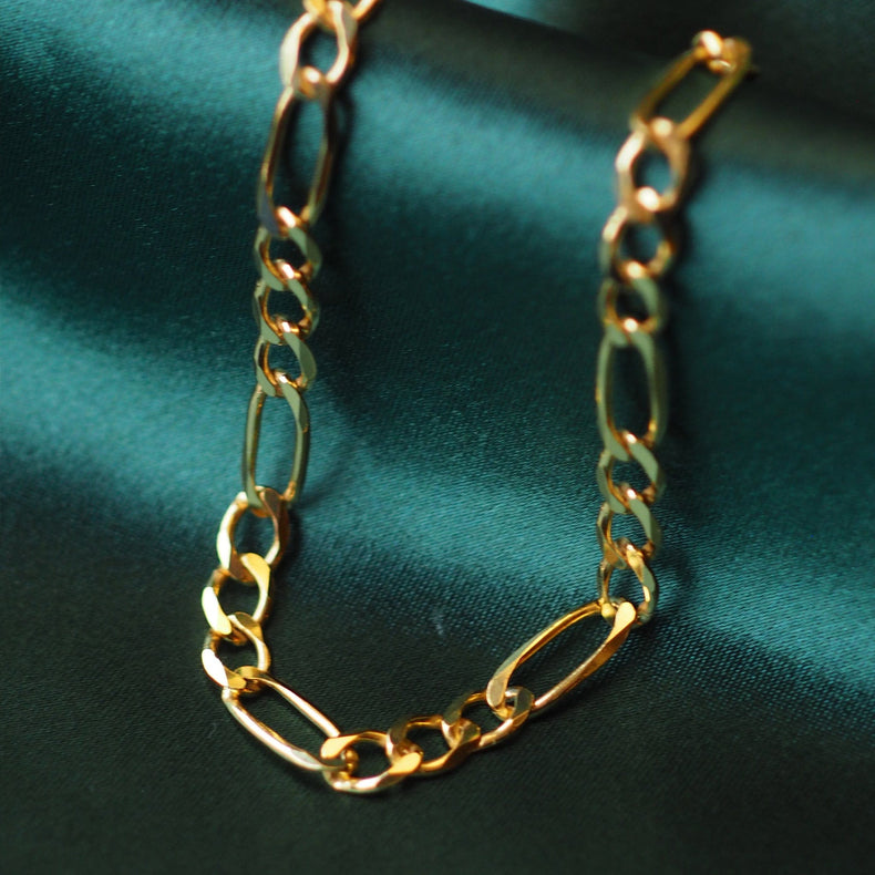 Estée Lalonde Figaro Chain Necklace 18ct Gold Plate