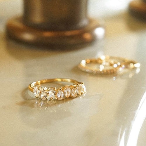 Estée Lalonde Fine Pear Sapphire Ring 14ct Solid Gold