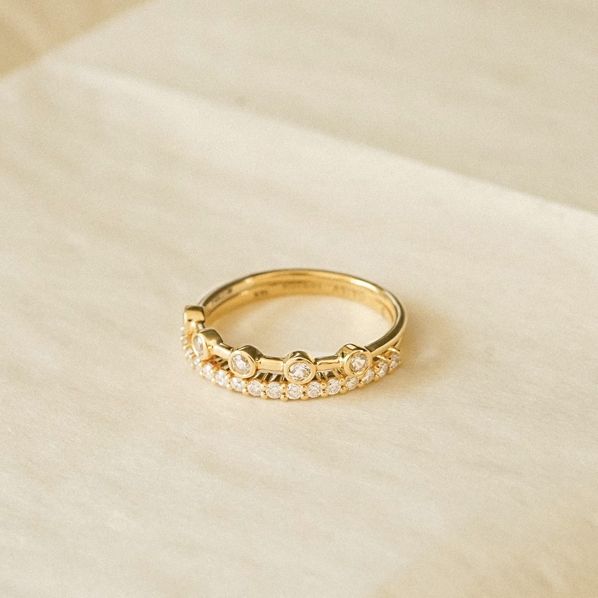Estée Lalonde Fine Round Sapphire Ring 14ct Solid Gold