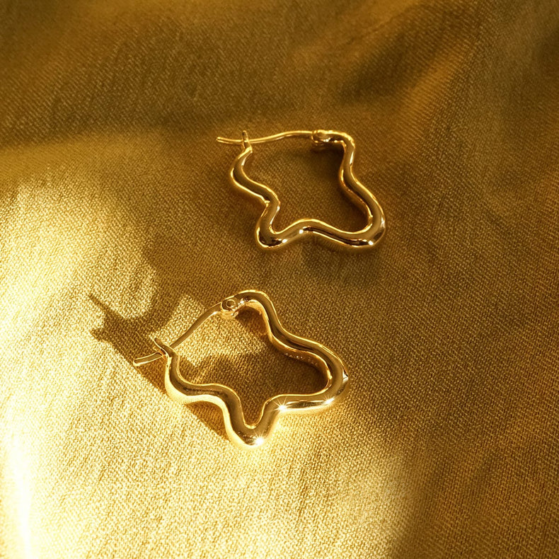 Estée Lalonde Wavy Hoop Earrings 18ct Gold Plate