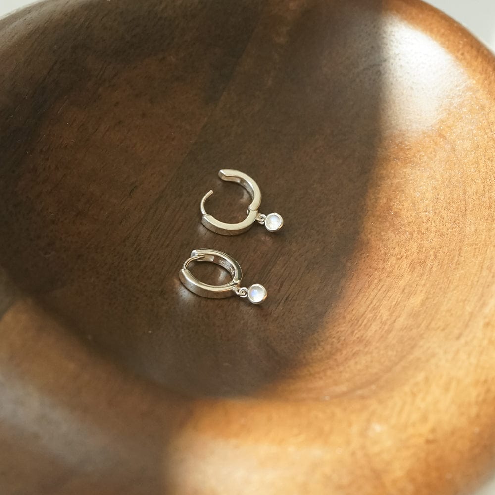 option: rainbow moonstone