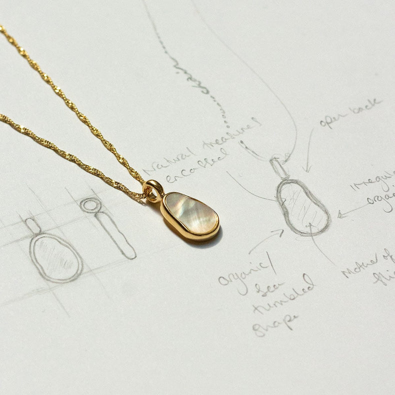 Mother of Pearl & Mama Necklace Layering Set 18ct Gold Plate