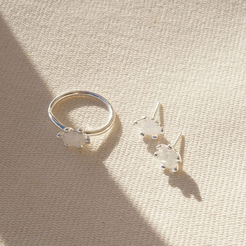 Moonstone Claw Ring Sterling Silver