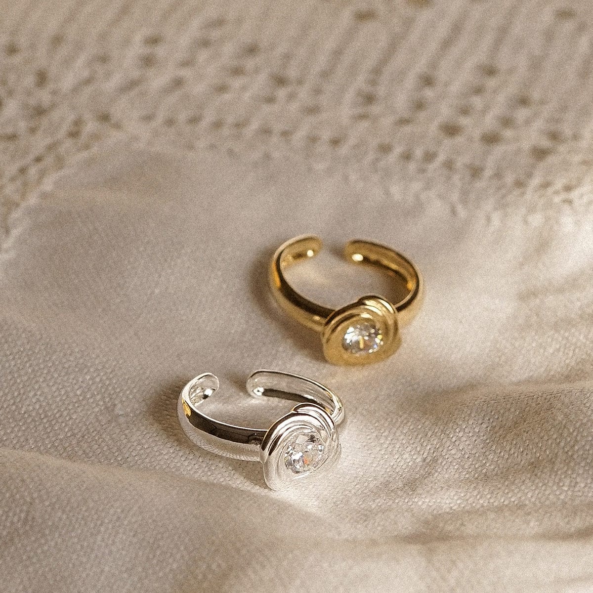 Polly Crystal Knot Toe Ring Silver Plate