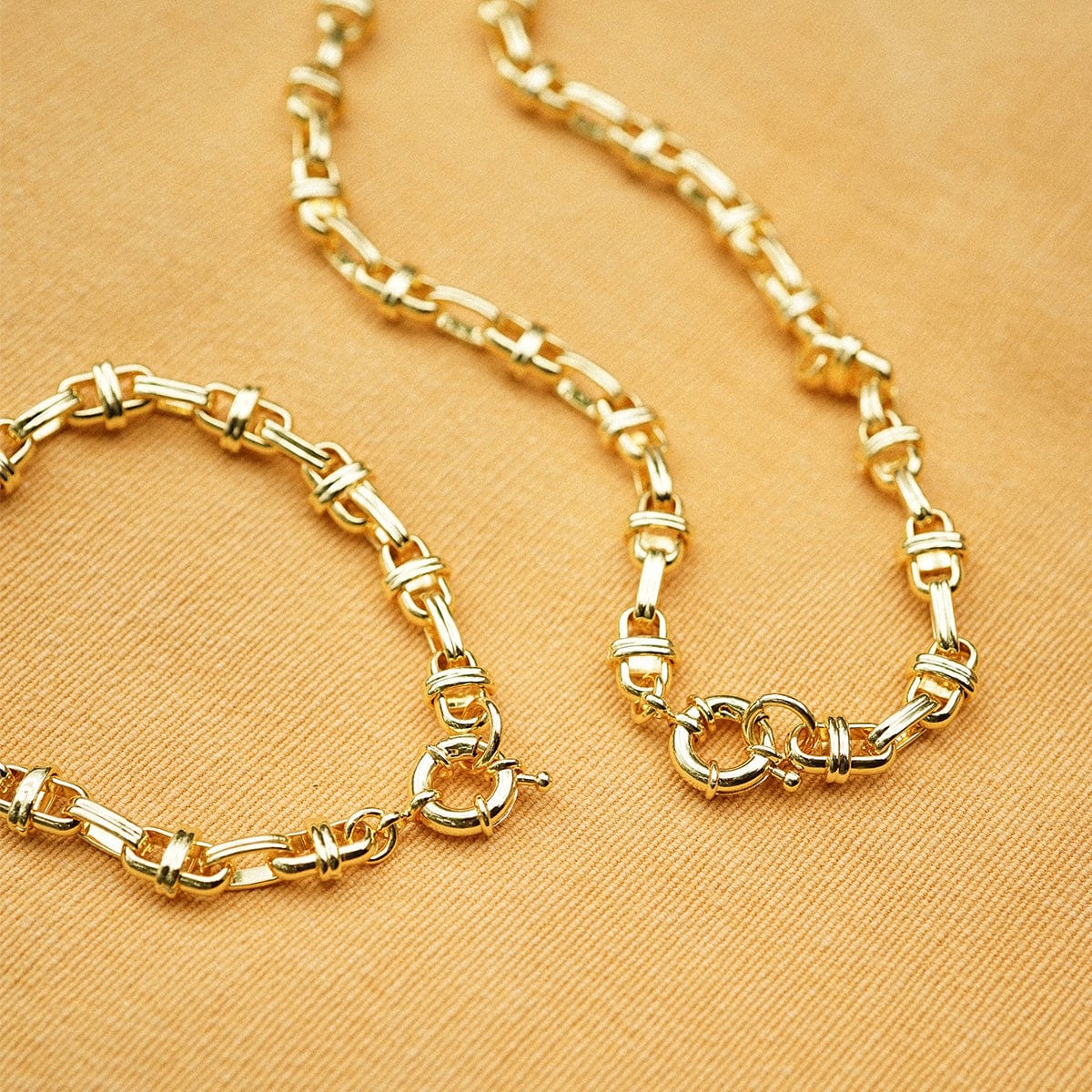 Polly Lock Chain Necklace 18ct Gold Plate