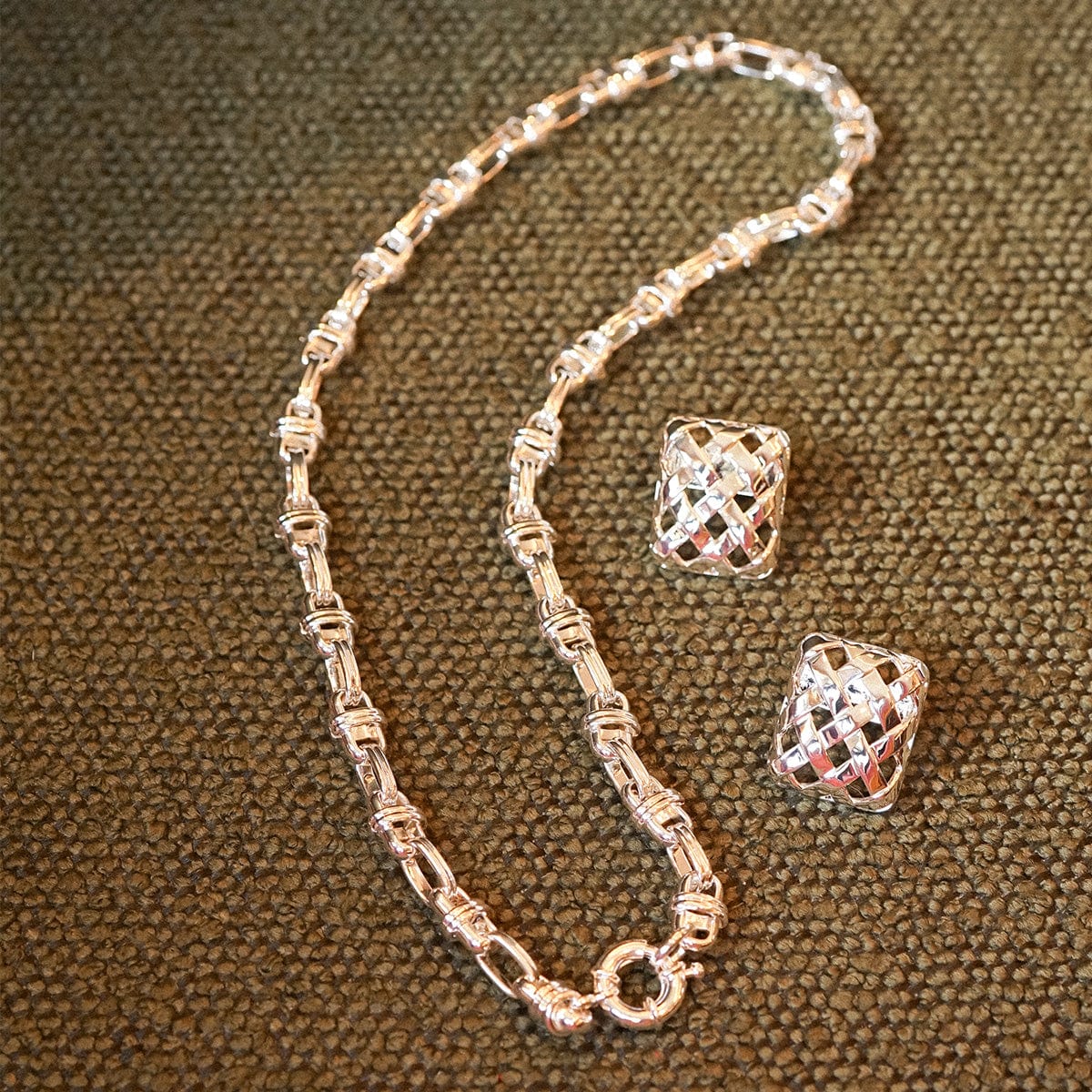 Polly Lock Chain Necklace Silver Plate