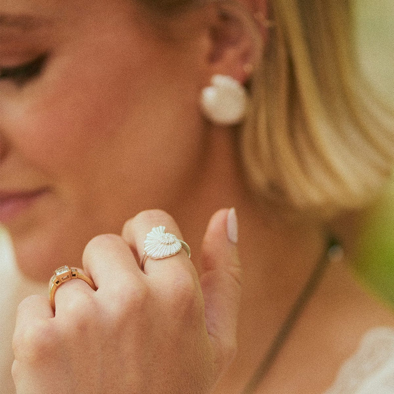 Polly Shell Ring Silver Plate