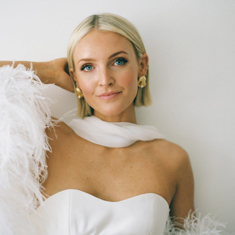 Polly Ties The Knot Pearl Stud Earrings 18ct Gold Plate