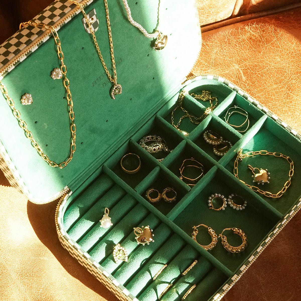 Shrimps Green Jewellery Case Set