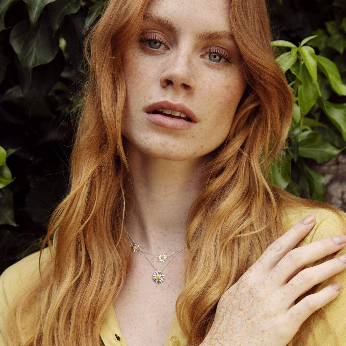 Silver Daisy Chain Necklace Silver Daisy Chain Necklaces Daisy